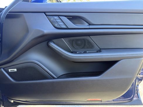 Used 2022 Porsche Taycan image 44