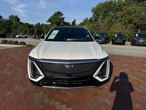 Used 2024 Cadillac Lyriq Luxury RWD image 31