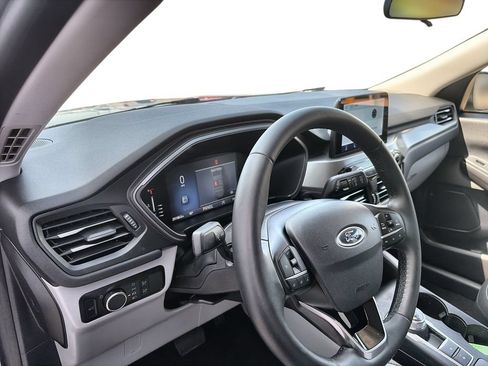 Used 2024 Ford Escape Active FWD image 10