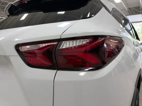 Used 2021 Chevrolet Blazer LT AWD/4WD image 7