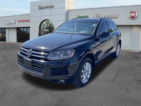 Used 2012 Volkswagen Touareg Sport AWD/4WD image 7