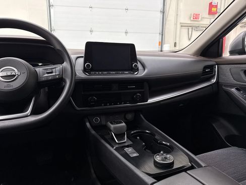 Used 2023 Nissan Rogue SV AWD/4WD image 15