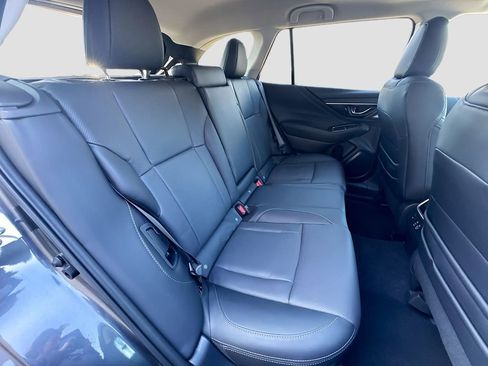 Certified 2025 Subaru Outback Limited image 27