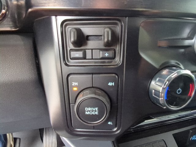 Used 2026 Ford F450 Lariat w/ FX4 Off-Road Package AWD/4WD image 22