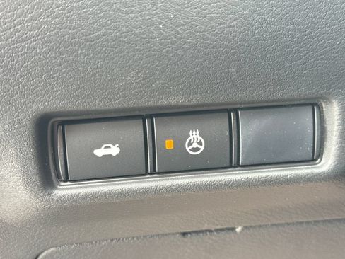 New 2026 Nissan Sentra SV w/ SV Convenience Package FWD image 32