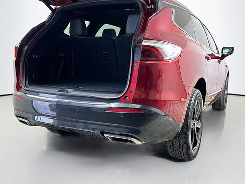 Used 2023 Buick Enclave Essence w/ Sport Touring Edition FWD image 24