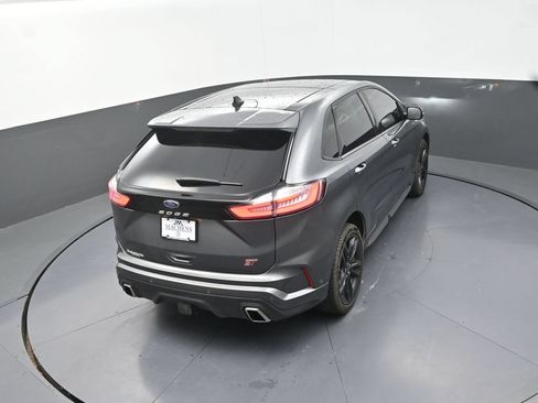 Used 2022 Ford Edge ST w/ Equipment Group 401A AWD/4WD image 21