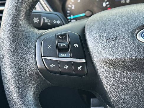 Used 2020 Ford Escape SE image 37