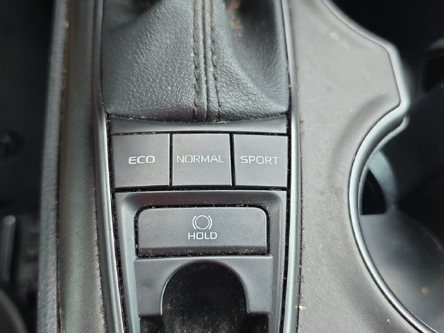 Used 2023 Toyota Camry XSE FWD image 24