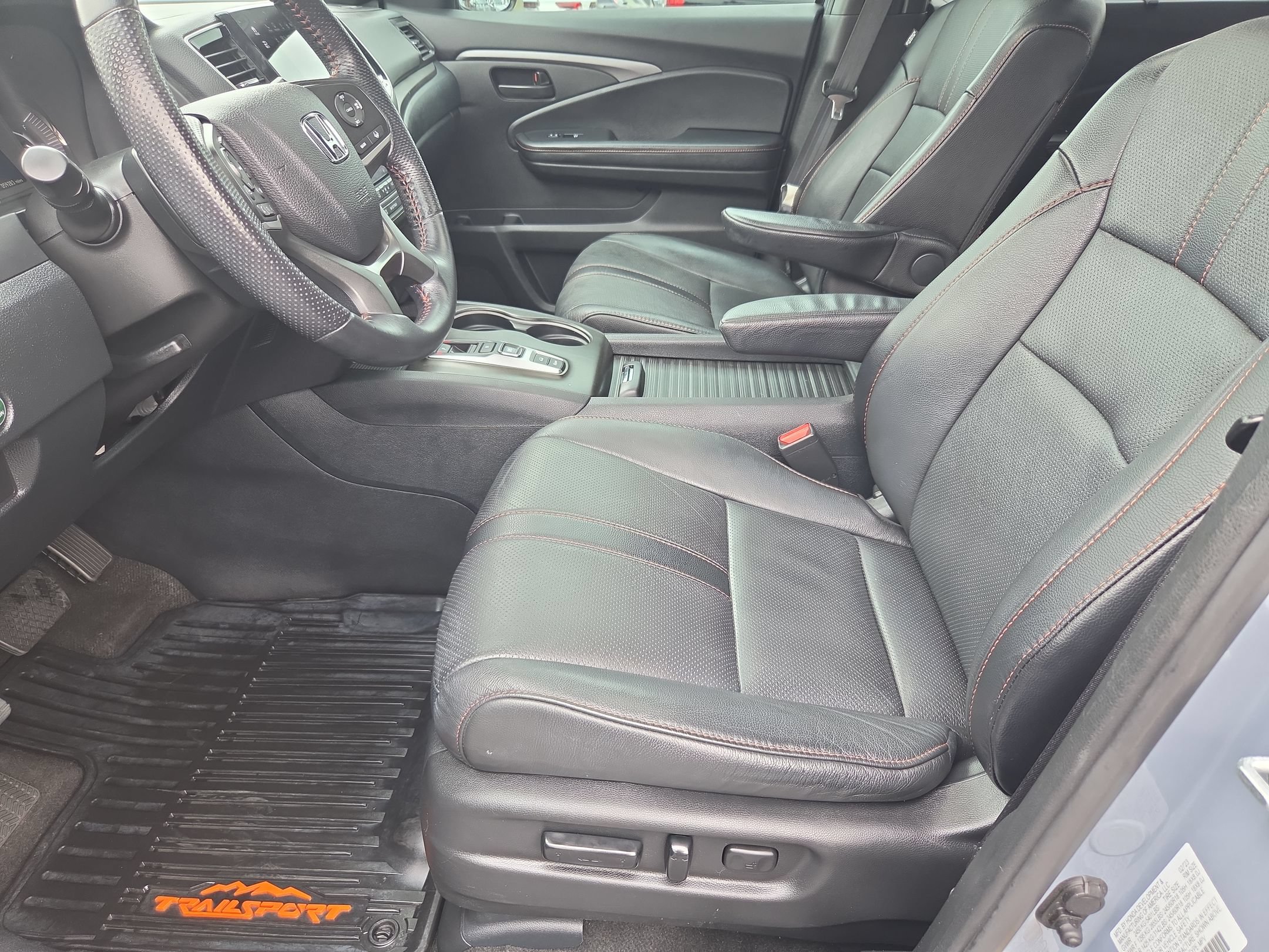 Used 2023 Honda Passport TrailSport image 13