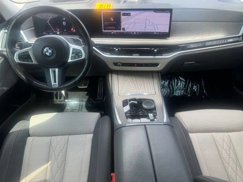 Certified 2024 BMW X7 M60i w/ Climate Comfort Package AWD/4WD image 20