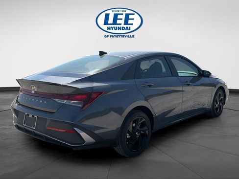 New 2026 Hyundai Elantra Sport FWD image 7