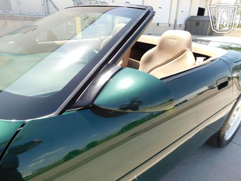 Used 1994 Chevrolet Corvette Convertible image 25