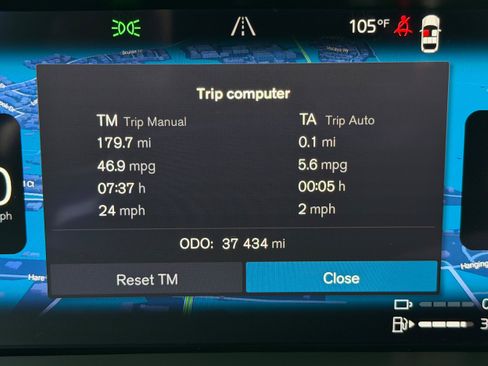 Certified 2024 Volvo XC60 T8 Plus AWD/4WD image 19