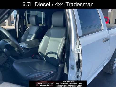 Used 2022 RAM 2500 Tradesman w/ Chrome Appearance Group image 11