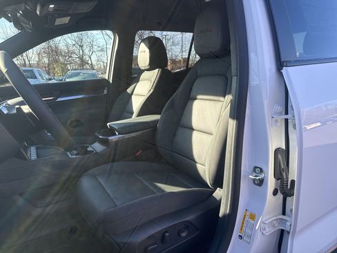 New 2026 GMC Terrain AT4 w/ Convenience Package III image 10