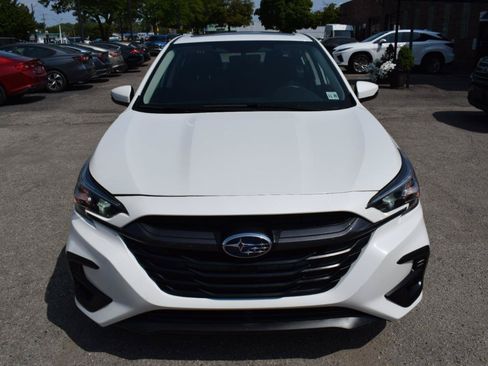 Used 2025 Subaru Legacy Premium AWD/4WD image 2