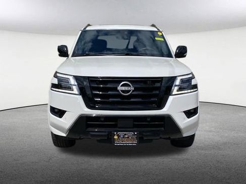 Used 2023 Nissan Armada SL w/ Midnight Edition Package AWD/4WD image 2