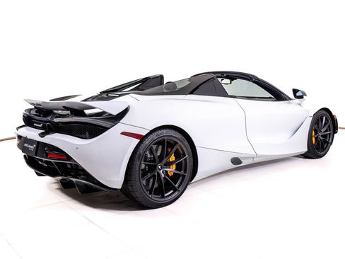 Used 2021 McLaren 720S Performance RWD image 7