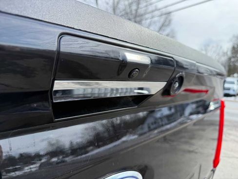 Used 2023 Ford F150 Lariat image 31