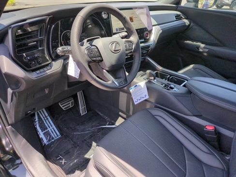 New 2026 Lexus TX 500h AWD image 12