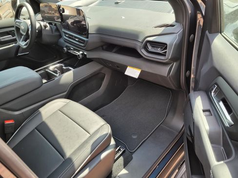 New 2026 Chevrolet Silverado EV LT image 6