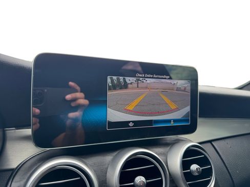 Used 2019 Mercedes-Benz C 300 Sedan image 13