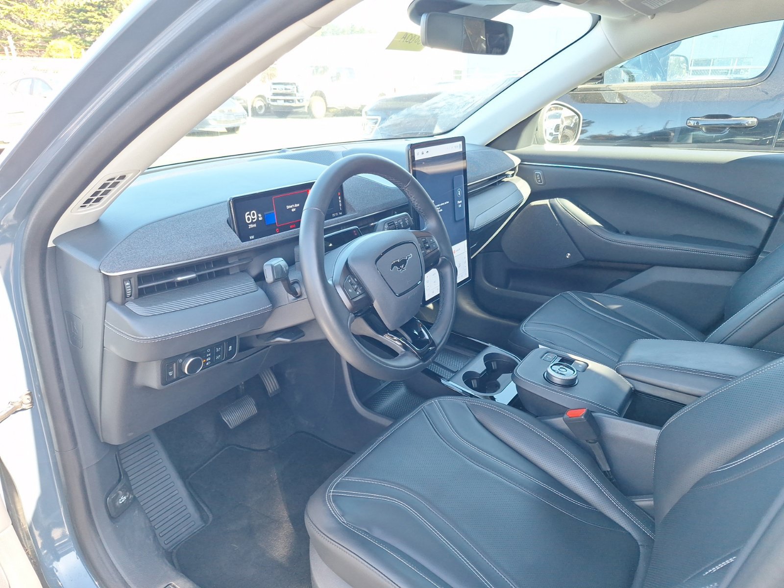 Used 2024 Ford Mustang Mach-E Premium RWD image 10