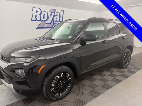 Certified 2022 Chevrolet TrailBlazer LT image 1