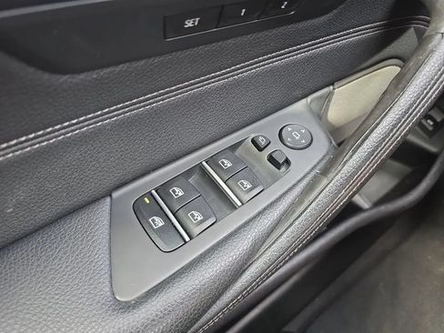 Used 2019 BMW 540i w/ Convenience Package RWD image 23