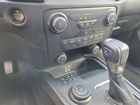 Used 2021 Ford Ranger Lariat w/ FX4 Off-Road Package image 12