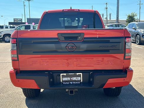 New 2026 Nissan Frontier PRO-4X w/ Pro-4x Convenience Package image 7