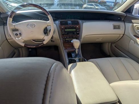 Used 2004 Toyota Avalon XLS FWD image 13