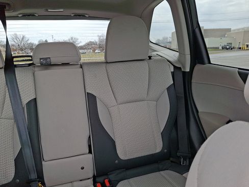 Used 2023 Subaru Forester Premium image 20