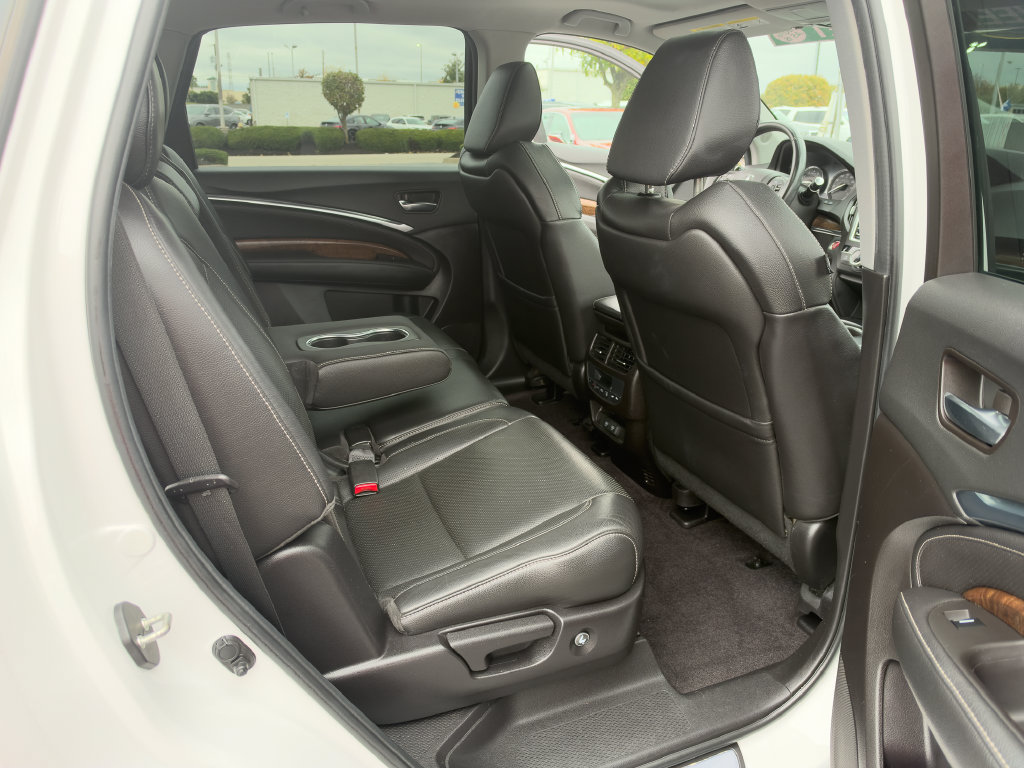 Used 2020 Acura MDX w/ Technology Package AWD/4WD image 11