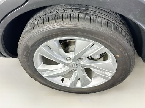 Used 2025 Buick Encore GX Preferred FWD image 11