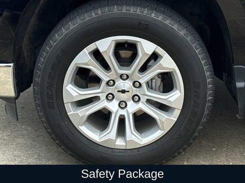 Used 2023 Chevrolet Silverado 1500 LTZ RWD image 5