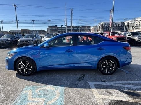 Used 2024 Nissan Sentra SV image 6