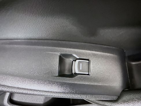 Used 2019 Honda Accord EX-L image 31