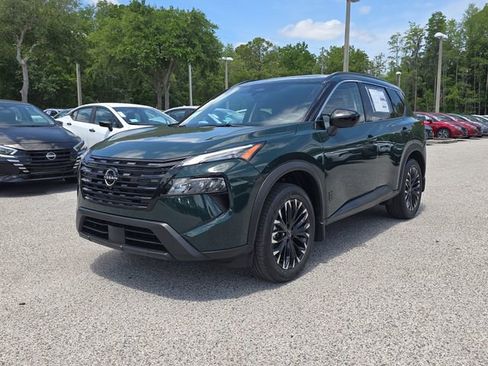 New 2026 Nissan Rogue SV FWD image 4