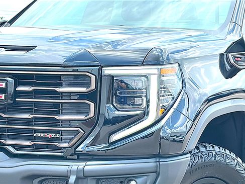 Used 2026 GMC Sierra 1500 AT4X w/ AT4X AEV Edition AWD/4WD image 4