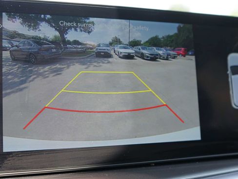 Certified 2025 Kia Sorento EX w/ EX Panoramic Sunroof Package AWD/4WD image 11