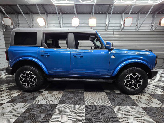 Used 2022 Ford Bronco Outer Banks AWD/4WD image 10