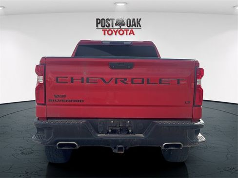 Used 2021 Chevrolet Silverado 1500 LT Trail Boss w/ LPO, Dark Essentials Package image 6