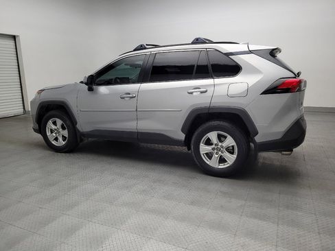 Used 2019 Toyota RAV4 XLE image 3