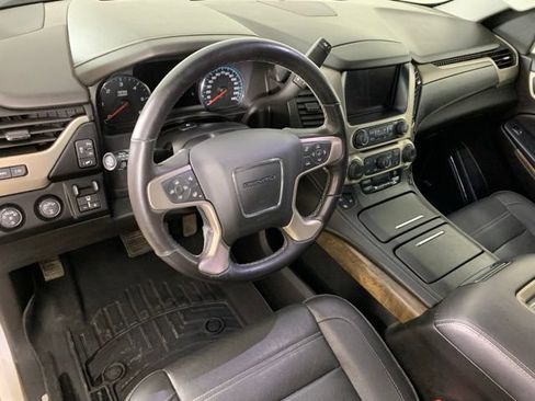 Used 2018 GMC Yukon XL Denali w/ Open Road Package AWD/4WD image 22