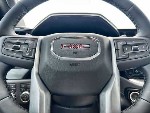 New 2026 GMC Sierra 1500 SLT AWD/4WD image 33