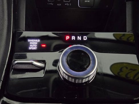 Used 2023 Jeep Grand Cherokee Limited w/ Black Appearance Package image 28