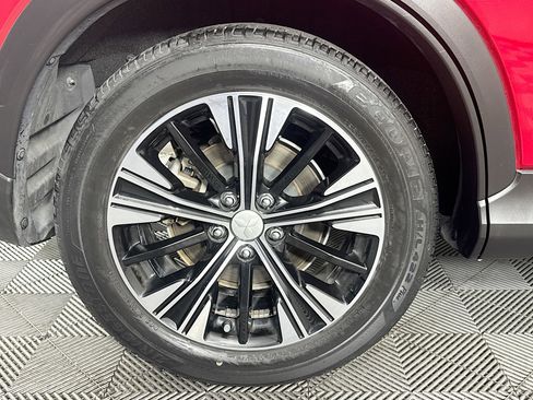 Used 2022 Mitsubishi Eclipse Cross SE image 32