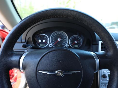 Used 2007 Chrysler Crossfire Convertible w/ Special Edition Group RWD image 16